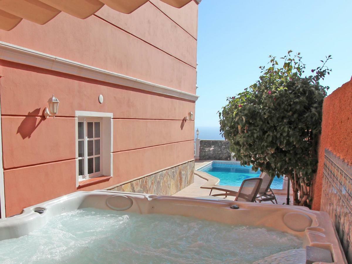 Vivatenerife - With Pool, Jacuzzi And Sea View Villa *